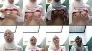 BOKEP jilbab kacamata buat video untuk pacar bokep indonesia terbaru